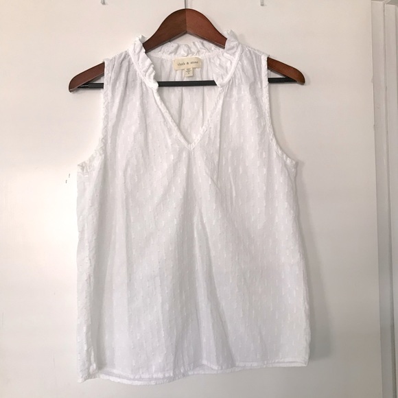 Anthropologie Tops - Cloth & Stone Anthropologie white tank top V neck size small
